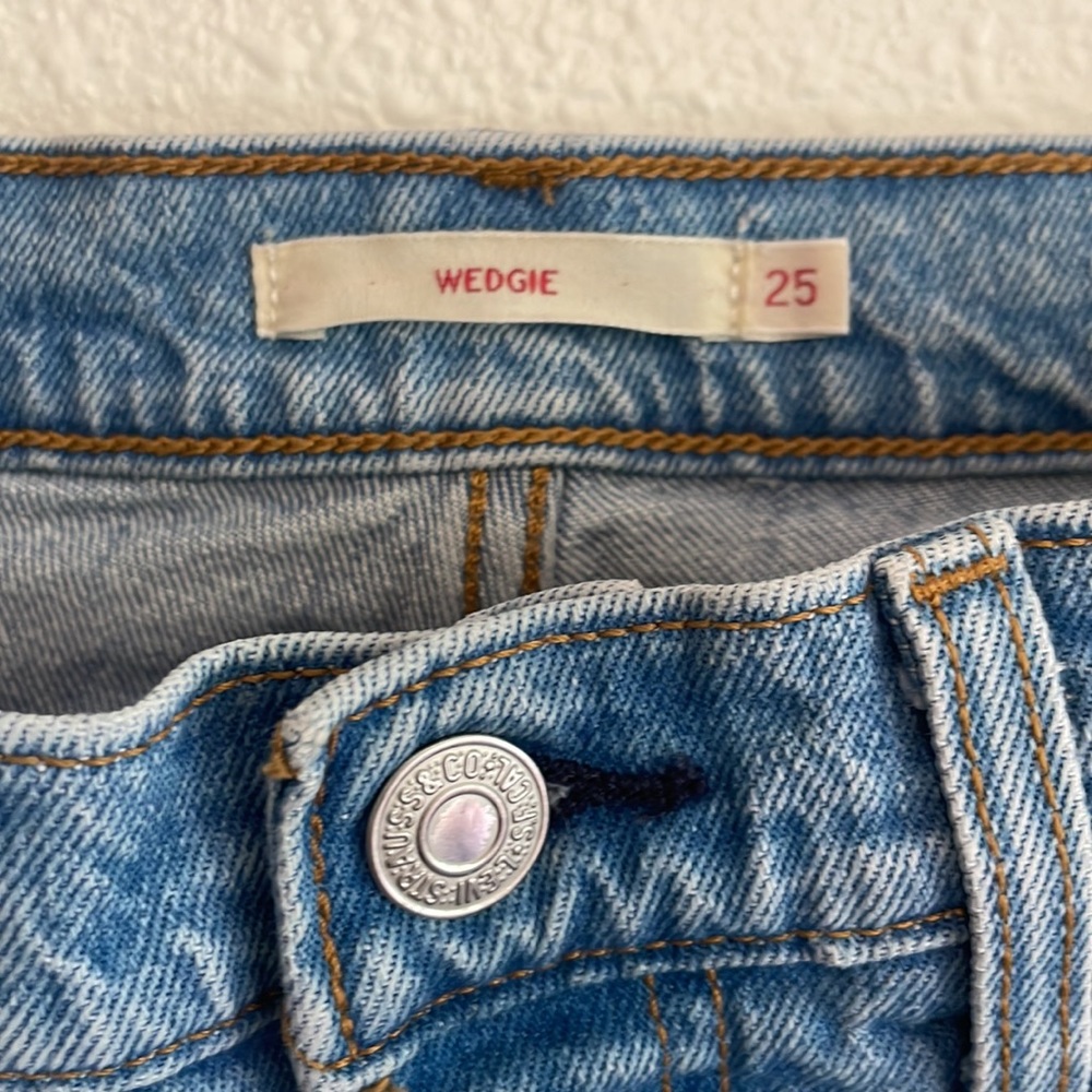 Levi’s Wedgie fit 25 - Picture 2 of 6